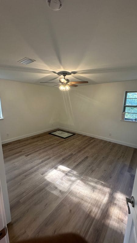 Building Photo - 12805 Rivercrest Dr