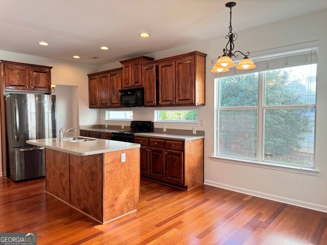 Building Photo - 212 Turnbridge Cir
