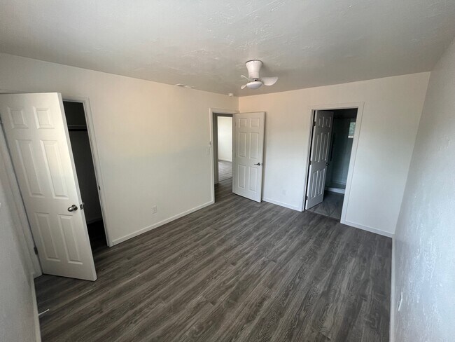Building Photo - 316 Hardister Dr