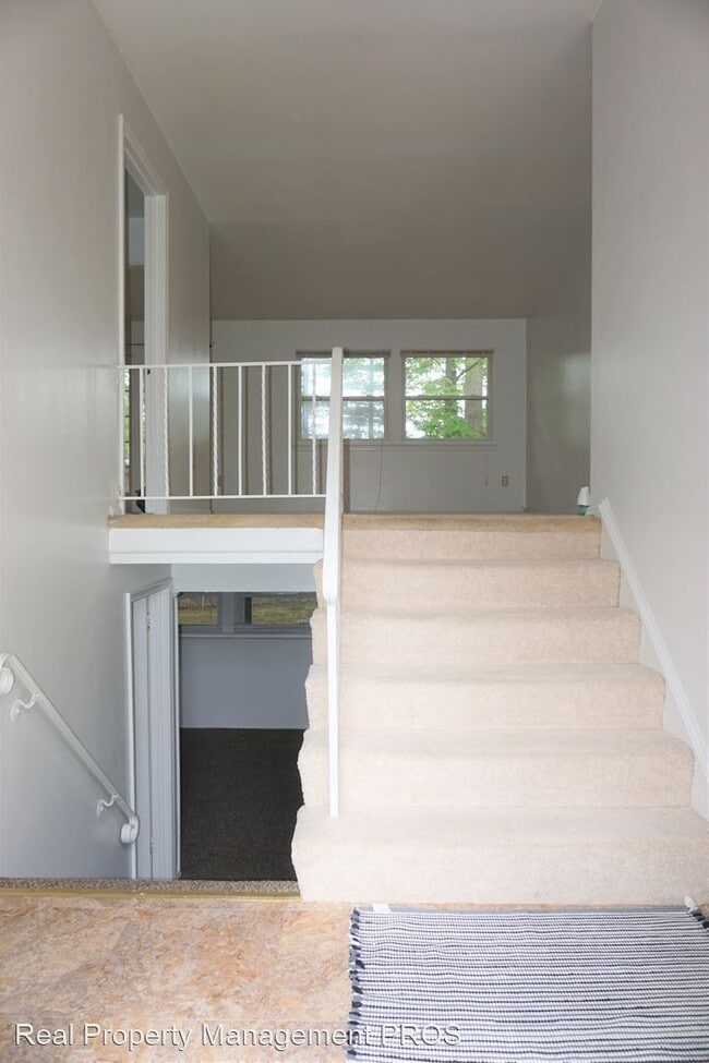 Building Photo - 4 br, 3 bath House - 2518 Linwood Lane