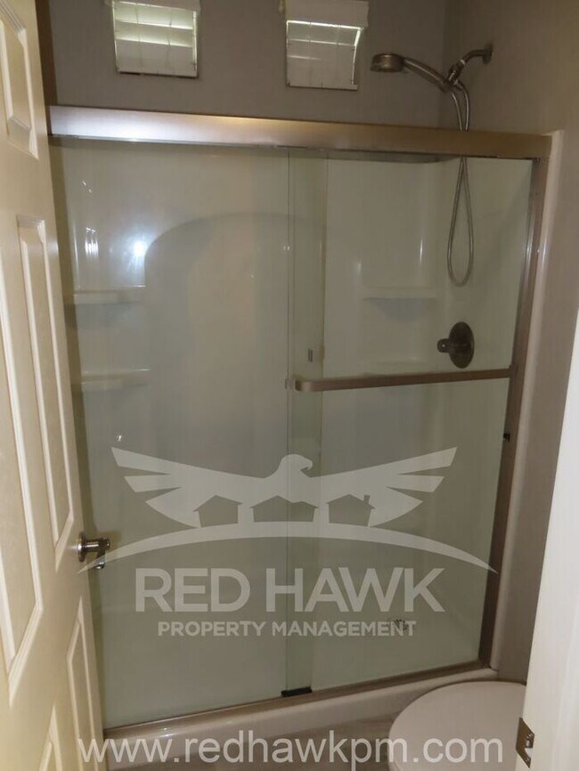 Building Photo - Charming Two Bedroom, Two Bathroom Mesa Re...