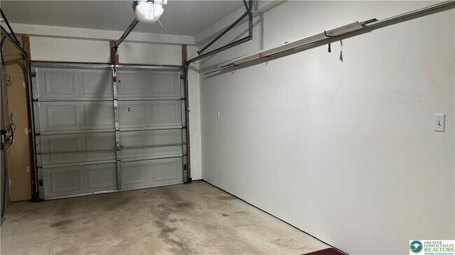 Building Photo - 520 Wild Mint Ln