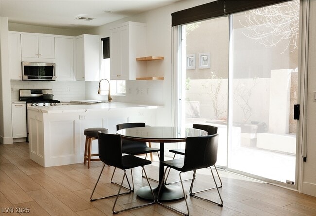 Building Photo - 2276 Aragon Canyon St