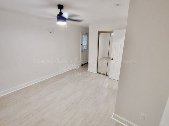 Building Photo - 4402 Pine Brook Ct