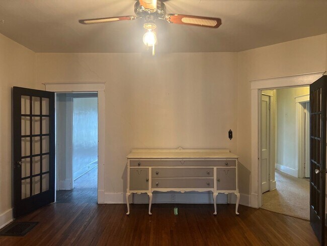 Building Photo - 2502 Blair Blvd