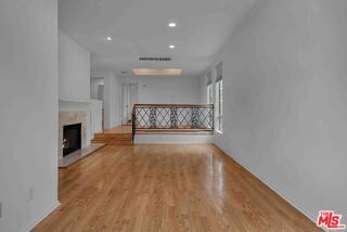 Building Photo - 1655 Selby Ave