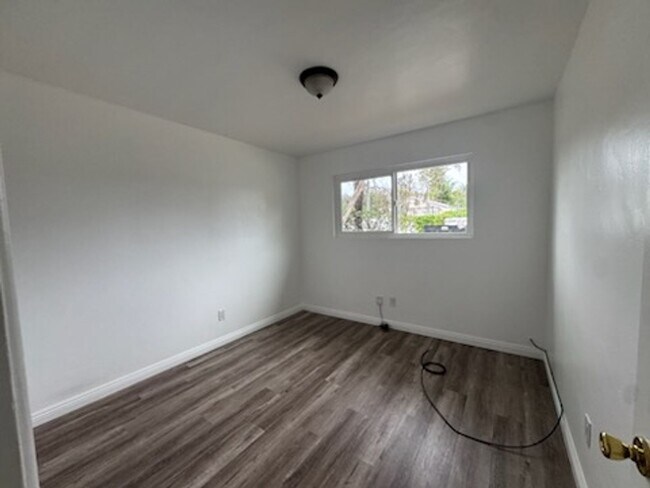 Building Photo - Hornblend