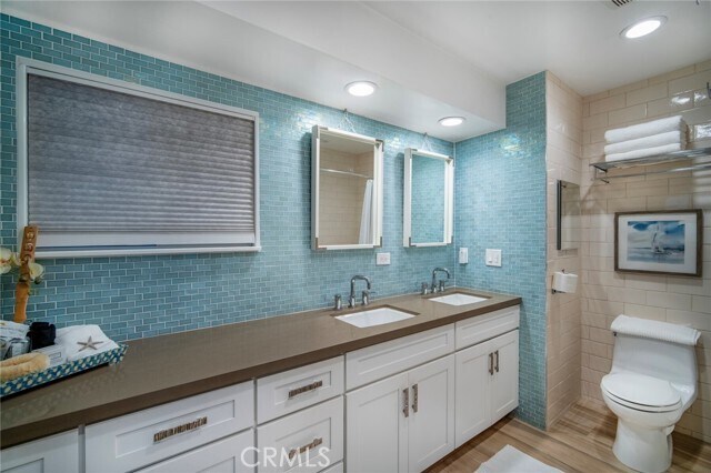 Building Photo - 33921 Robles Dr