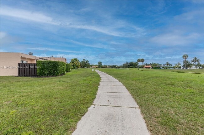Building Photo - 7225 Coldstream Dr
