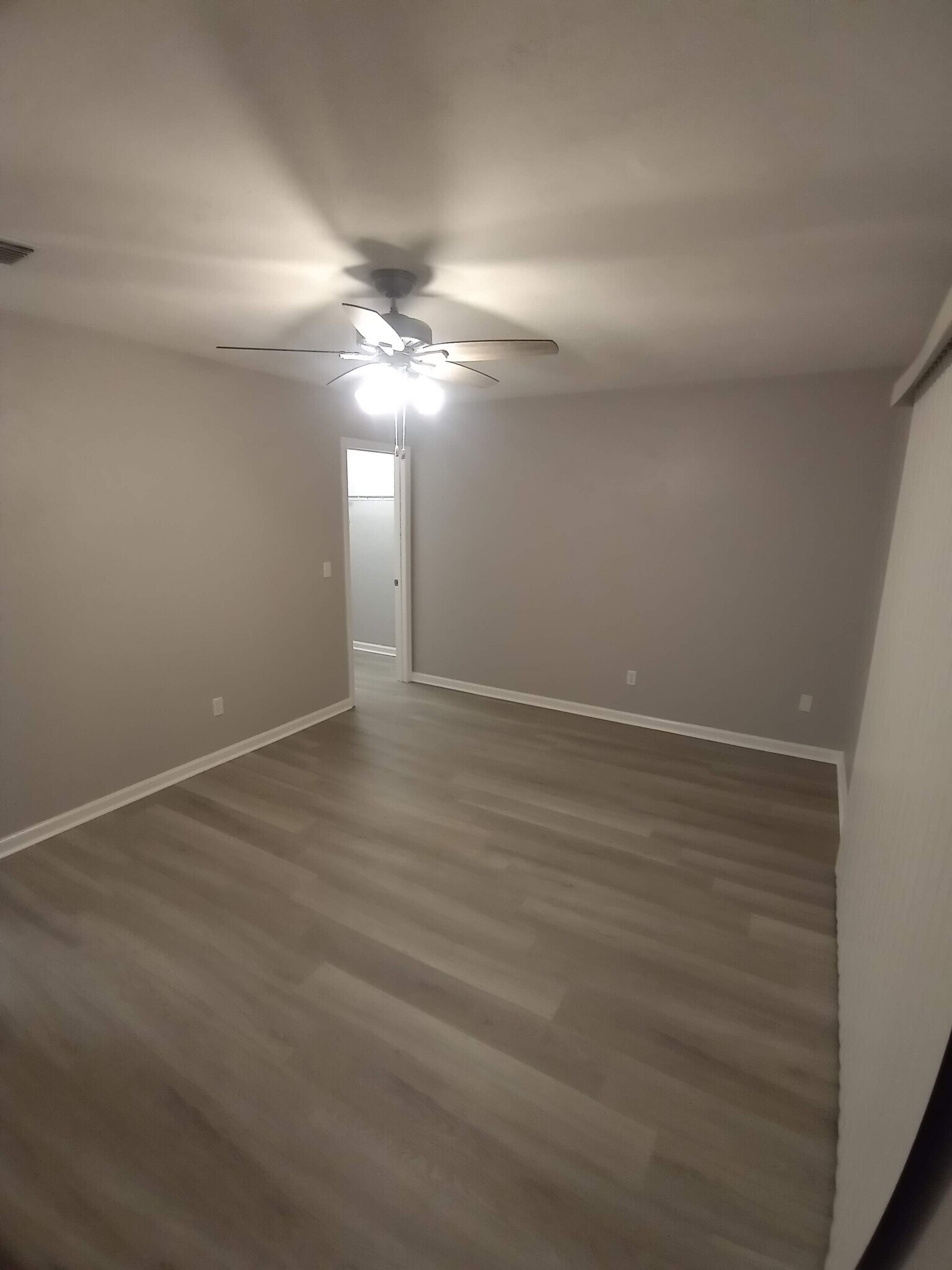 Building Photo - 1518 Willow Bend Way