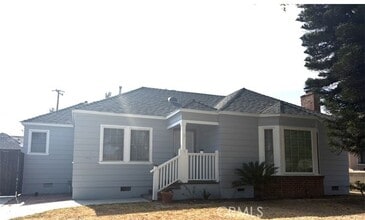 Building Photo - 221 N 18th St