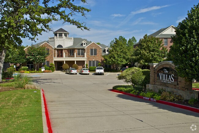 Building Photo - Villas on Bear Creek