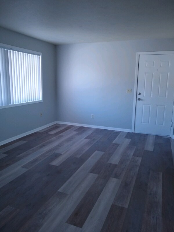 Building Photo - 4438 N 61st St
