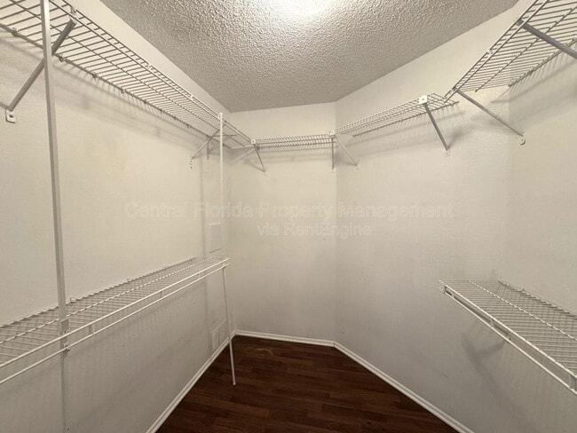 Building Photo - 153 Becky Thatcher Ct