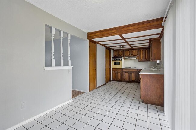 Building Photo - 3005 SE 51st St