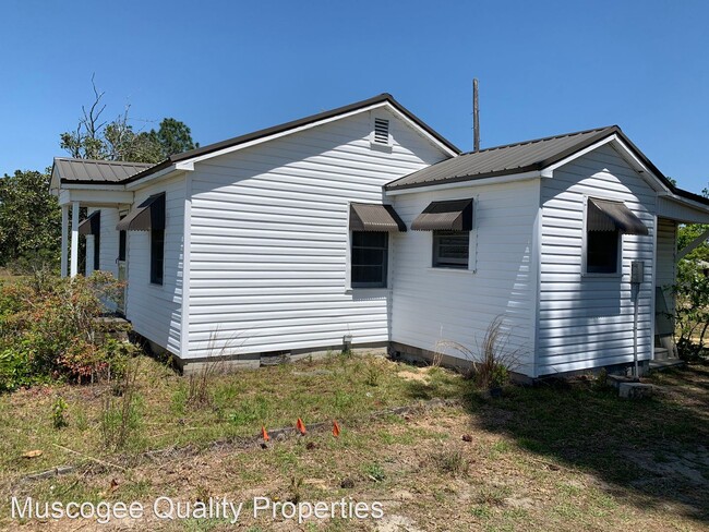 Building Photo - 3 br, 1 bath House - 618 Thomaston Hwy 19 ...