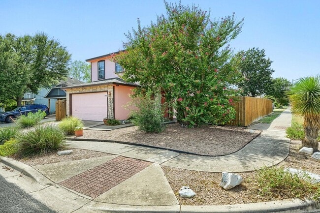 Building Photo - 7425 Thannas Way