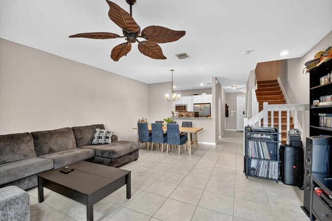 Building Photo - 5296 Palm Colony Dr