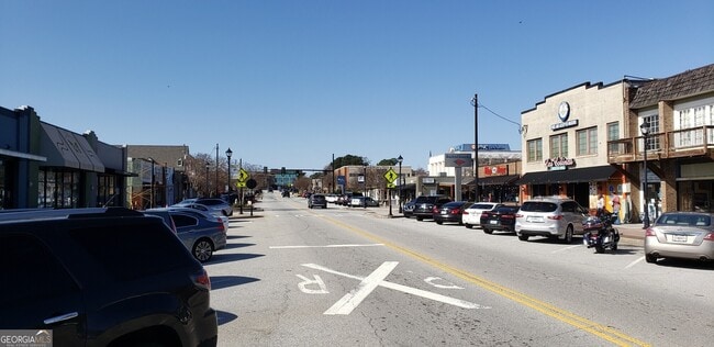 Building Photo - 2462 Lehaven Dr