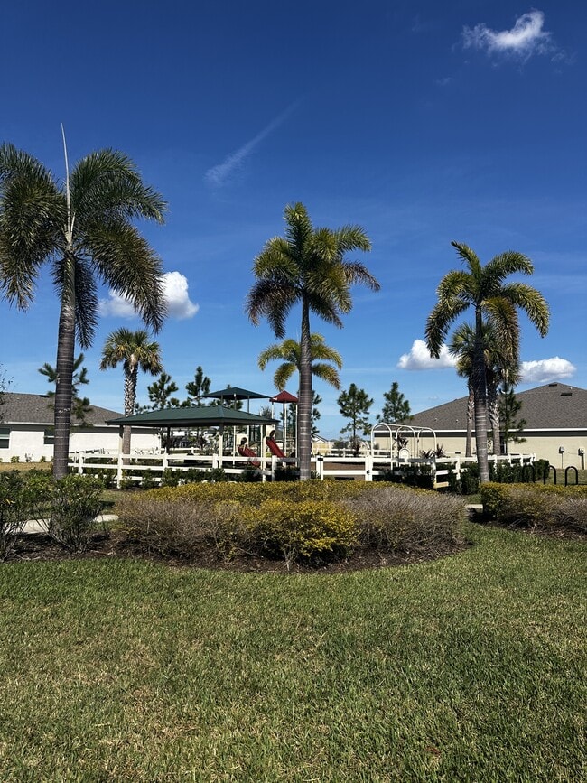 Building Photo - 17309 Reserva Dr