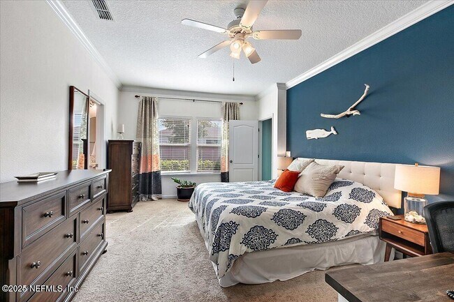 Building Photo - 61 MOORINGS COURT