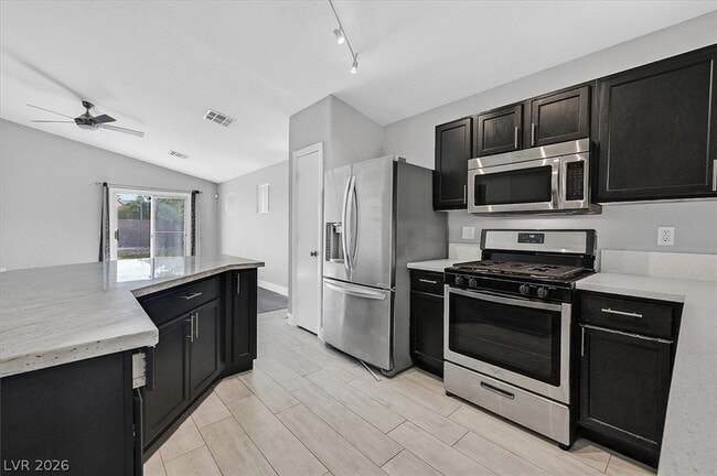 Building Photo - 3270 Cherum St