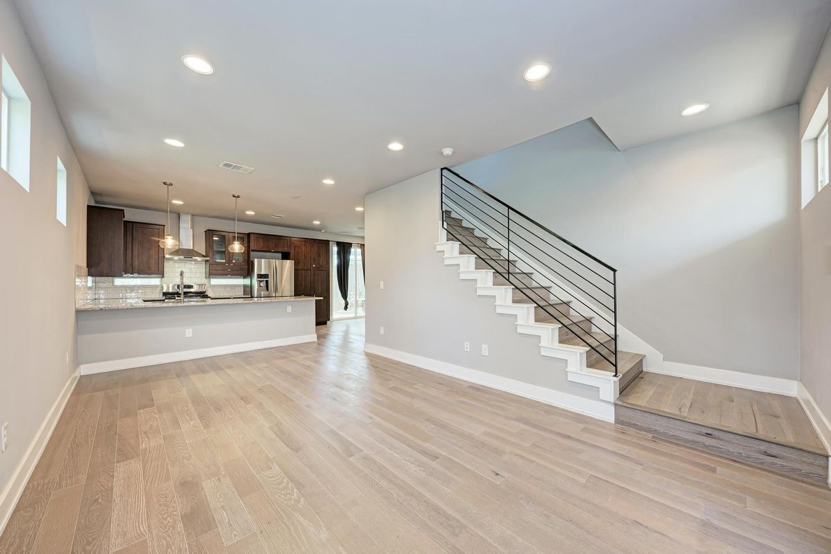 Building Photo - 5308 Downs Dr