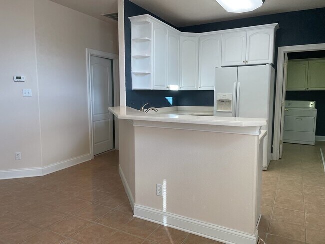 Building Photo - 1205 Cimarron Ct