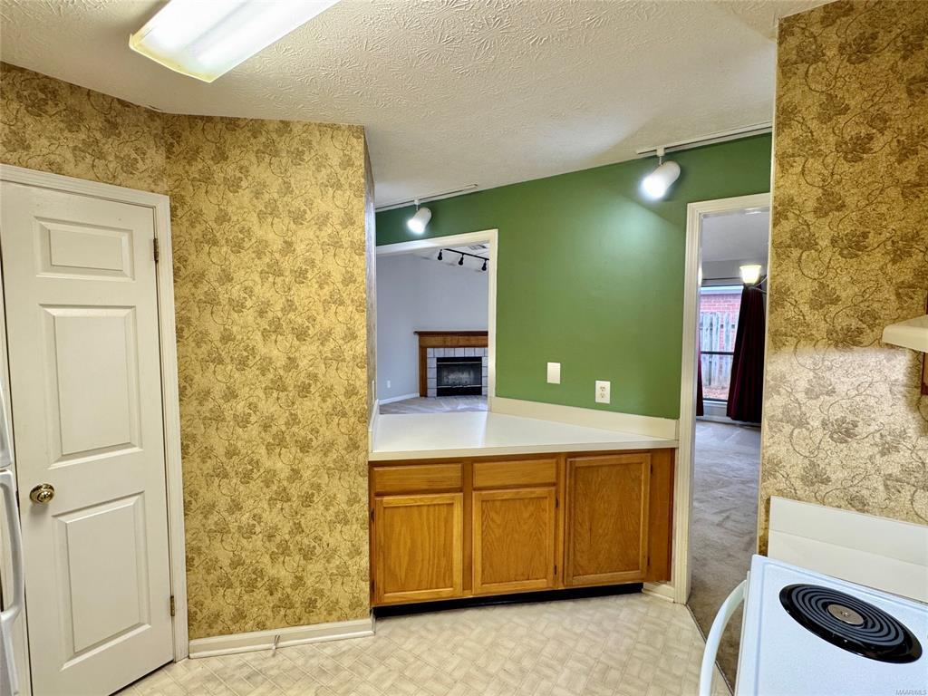 Building Photo - 6008 Woodrun Ct