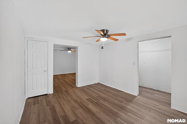 Building Photo - 405 Fairburn Rd SW