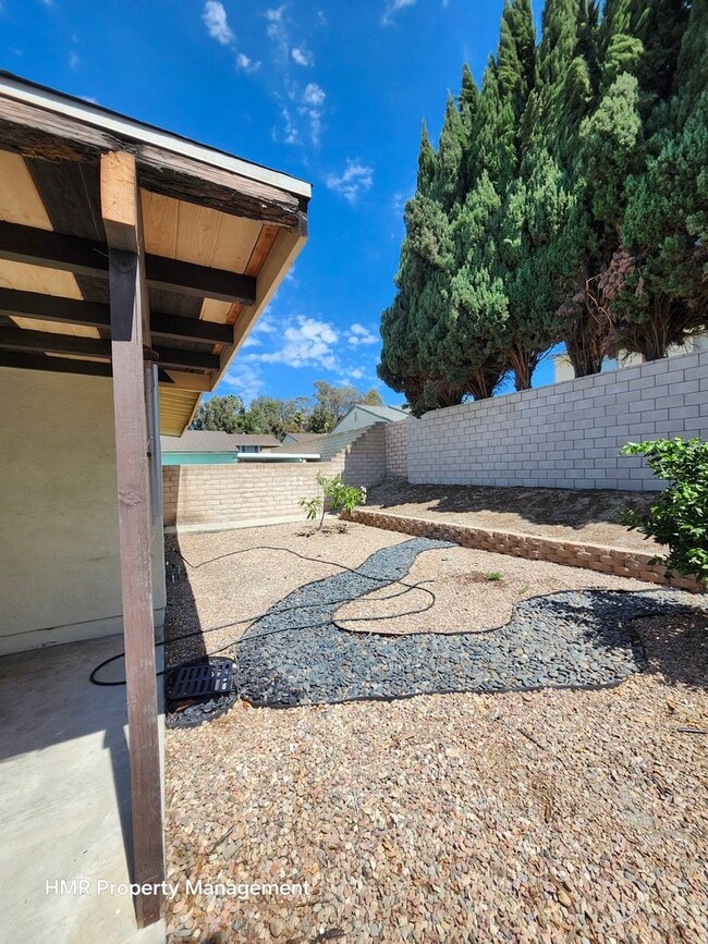 Building Photo - Two story fully remodel home in West Covina..