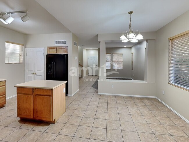 Building Photo - 3039 W Perdido Way