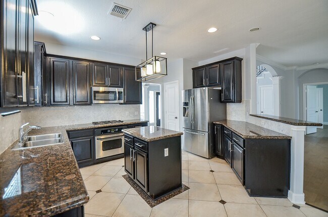 Building Photo - 14203 Marina Bay Ln