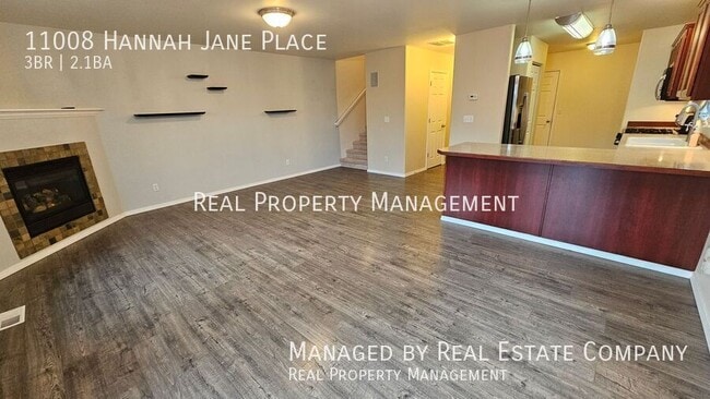 Building Photo - 11008 Hannah Jane Pl