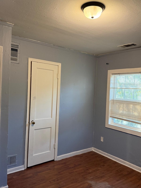 Building Photo - 3922 S Rossiland Cir