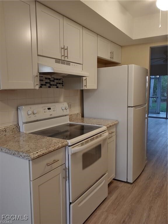 Building Photo - 4705 SE 4th Pl