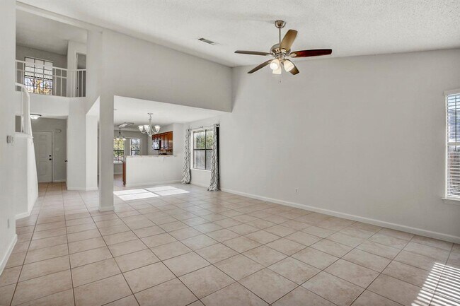 Building Photo - 17516 Klamath Falls Dr