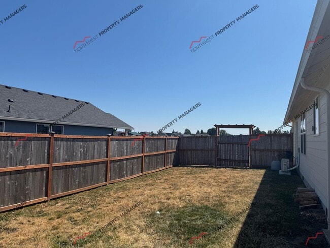 Building Photo - STATUS: AVAILABLE- | R190| $2095
