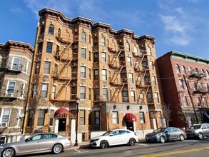 Building Photo - 222 48th St