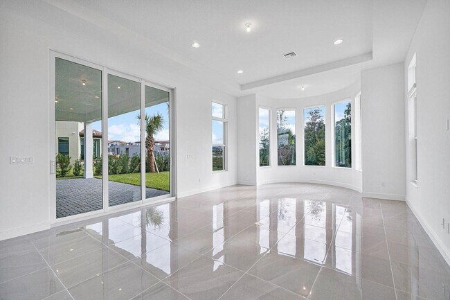 Building Photo - 4202 Mendel Ln