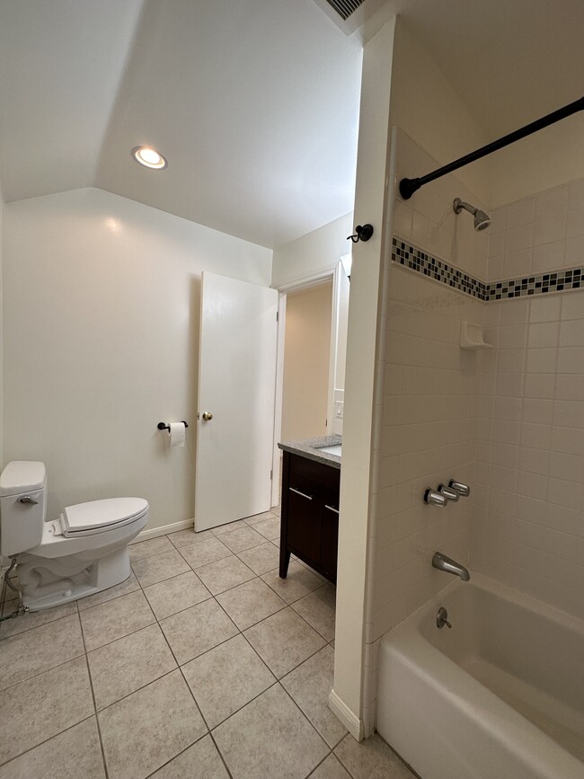 Downstairs bathroom - 19876 Observation Dr