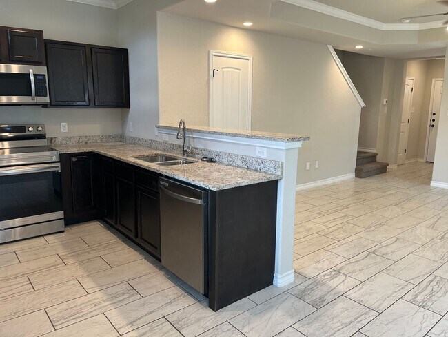 Building Photo - 6310 Luglio Ln