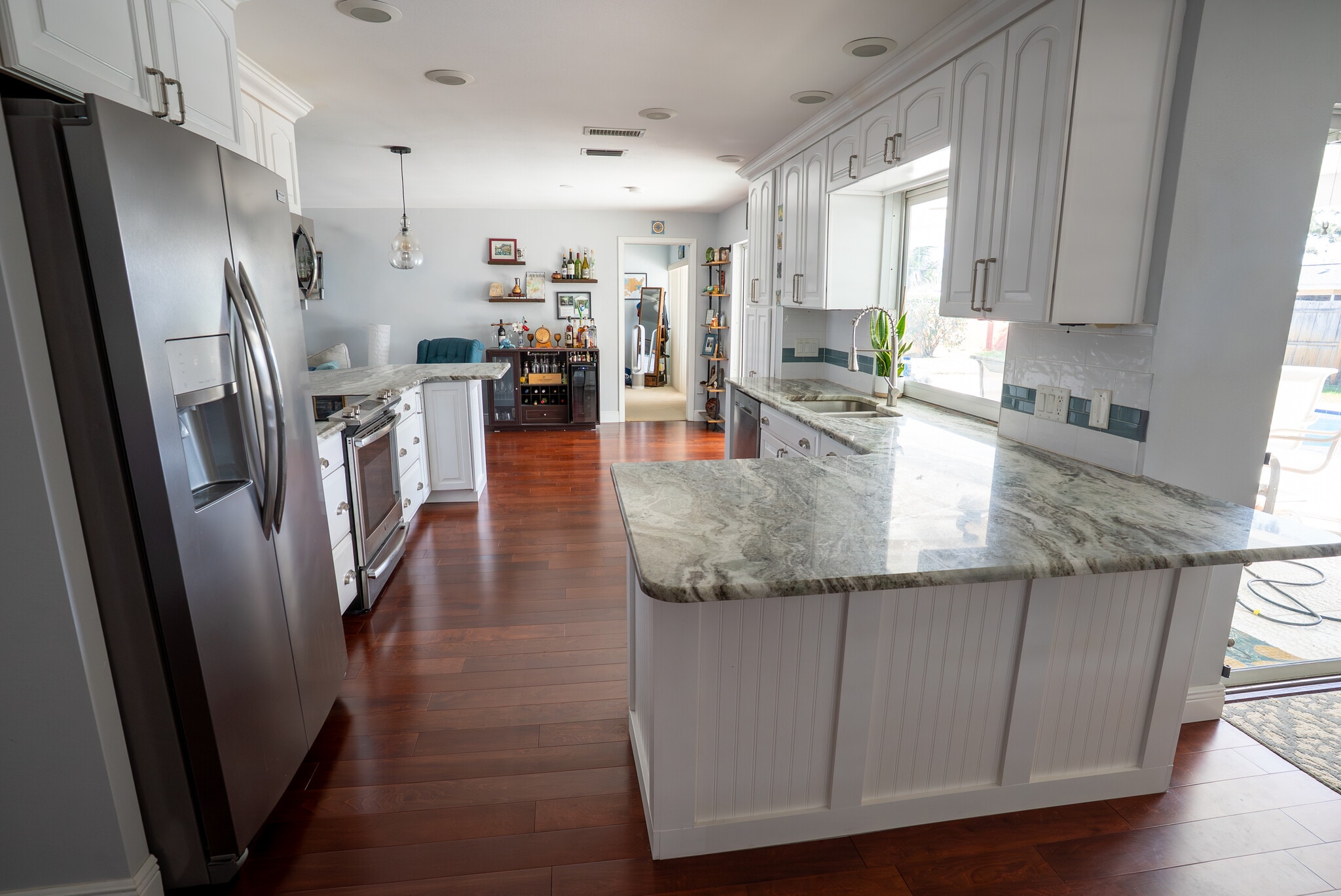 Kitchen - 8679 Merrimoor Blvd