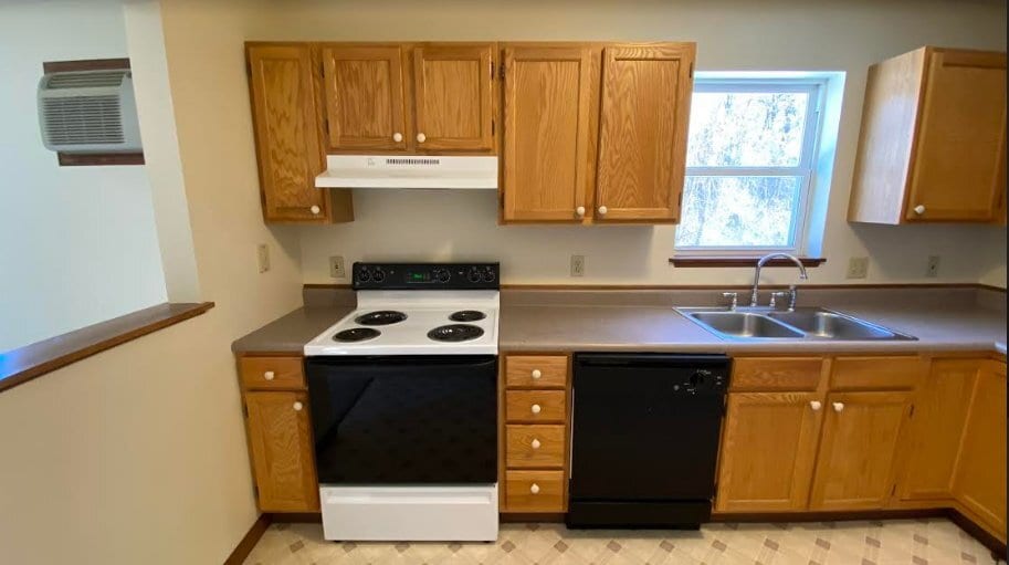 Building Photo - 1941 Western Ave