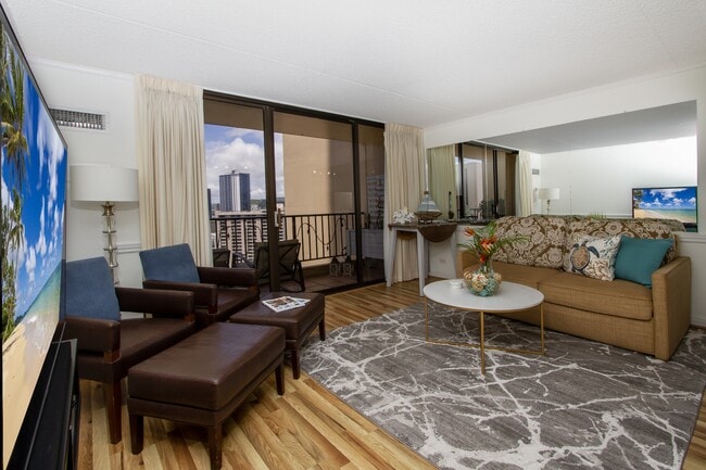 Building Photo - 411 Hobron Ln