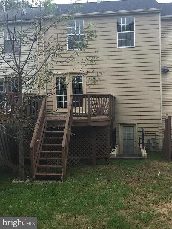 Building Photo - 104 Township Ct