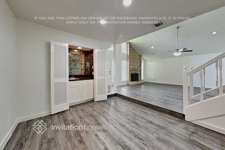 Building Photo - 17502 Sorrell Rdg Dr