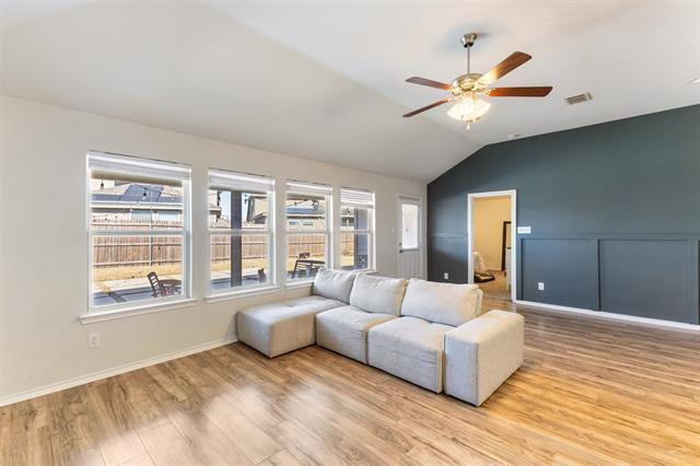 Building Photo - 9109 Gln Mls Trl