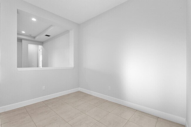 Building Photo - 14208 Lacebark Ln