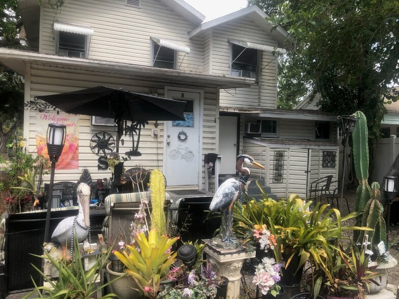 Building Photo - 602 26th St W